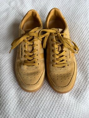 Gola Women's Sneakers - Mustard/Tan